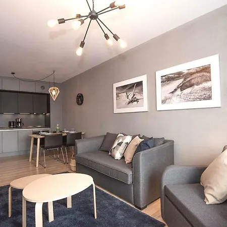 Lato Polanki Park Z Miejscem Parkingowym Appartement Kołobrzeg